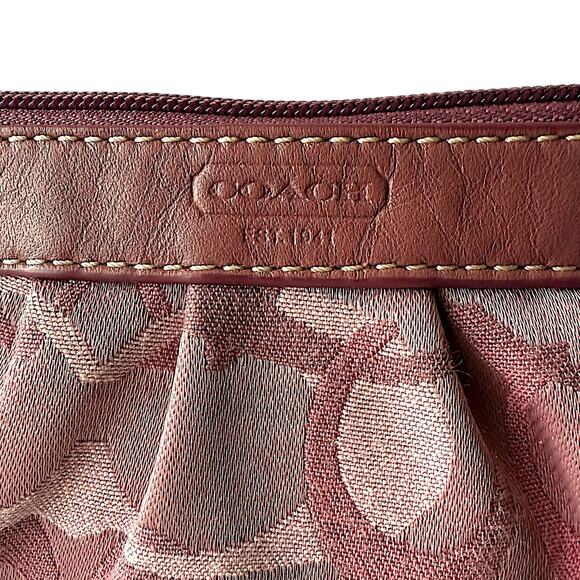 COACH F43522 Optic Pink Signature Jacquard Pleated Leather Wristlet Dusty Rose - Picture 8 of 10